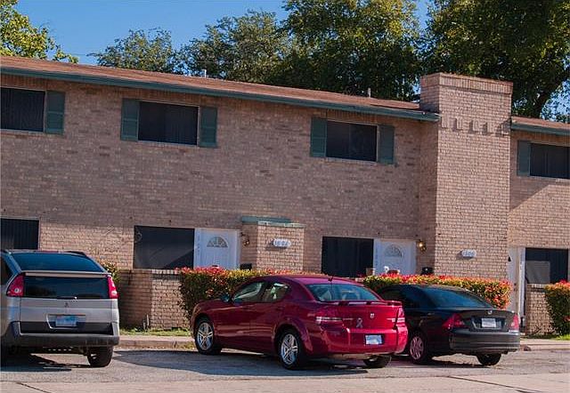 1st image of 1742 Wooten Park Dr #101