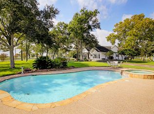 34034 Giboney Rd, Hempstead, TX 77445