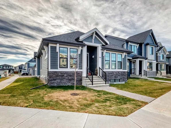 568 N Grayling Bnd, Rocky View County, AB T3Z 0H6