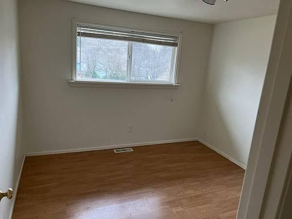 1st image of 21735 119th Ln SE