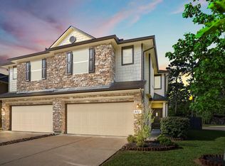 16163 Beachside Pl, Crosby, TX 77532