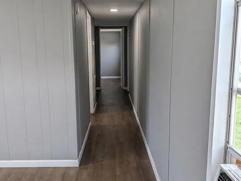 900 Stewart St #9 — Photo 5