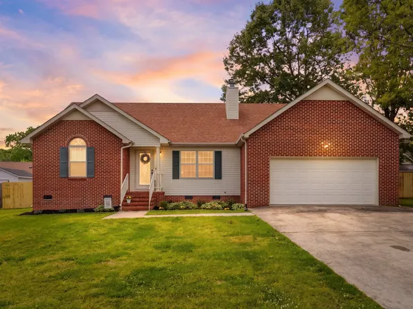 120 Jennings Cir, Tullahoma, TN 37388