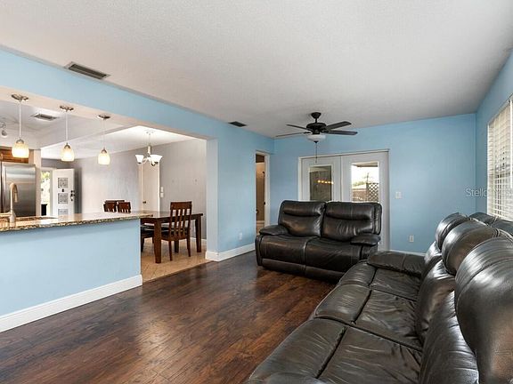 5th image of 1329 Edmonton Dr