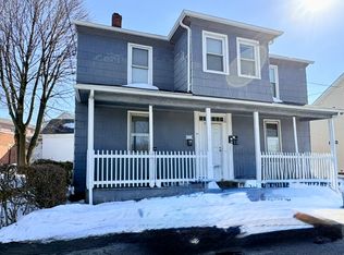 22 Canal St APT 1L, Chicopee, MA 01013