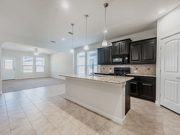 2nd image of 1109 Genola Dr