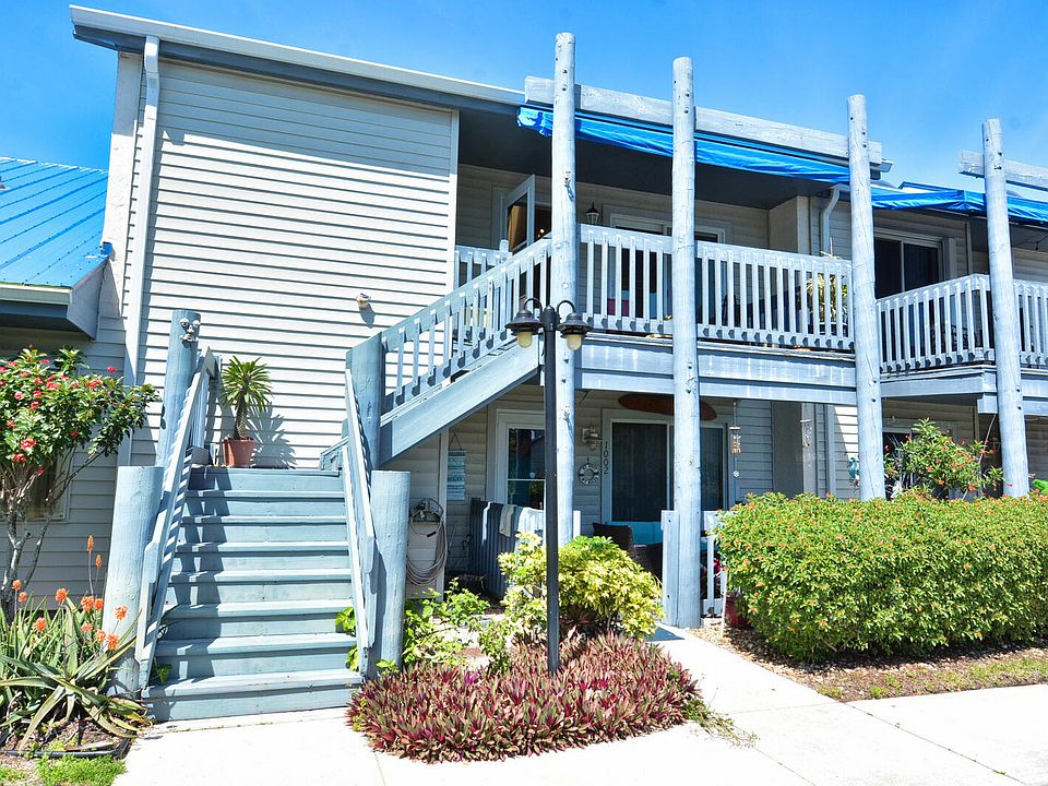 1st image of 1555 NE Beacon Drive Apt 1006