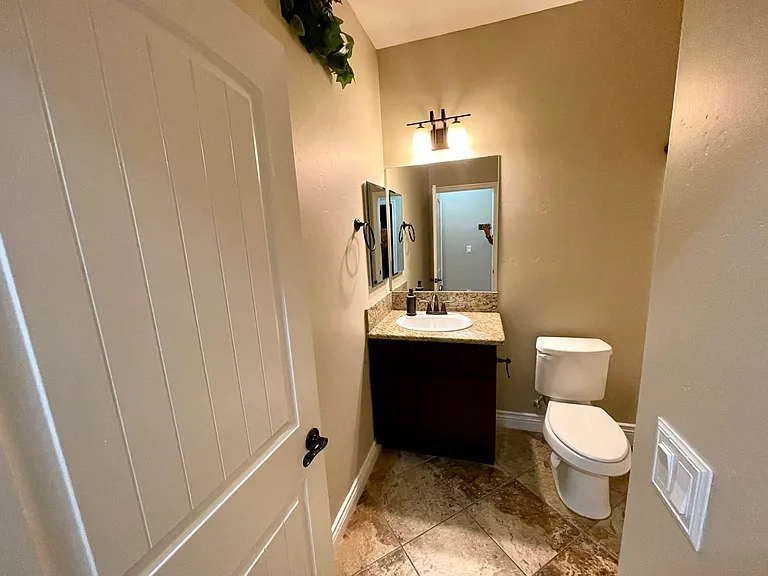 2448 Cliff Rose Way — Photo 18
