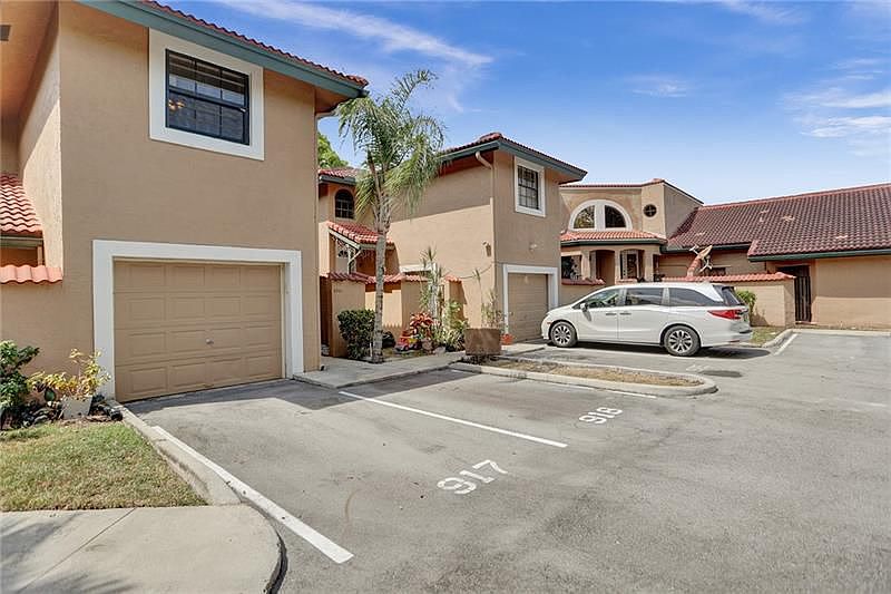 1st image of 8901 W Sunrise Blvd
