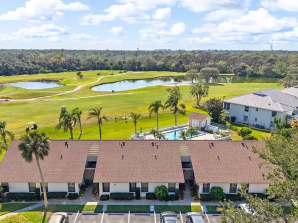 1027 Capri Isles Blvd APT 22, Venice, FL 34292