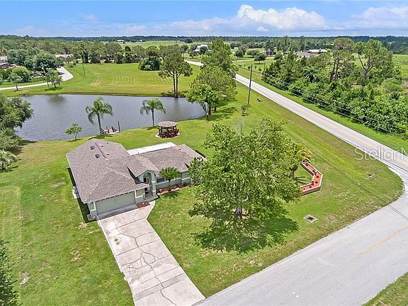 3rd image of 6425 Bay Shore Dr