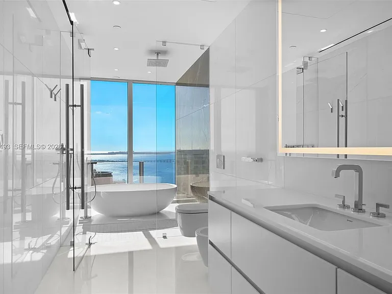 300 Biscayne Boulevard Way #3801 — Photo 16