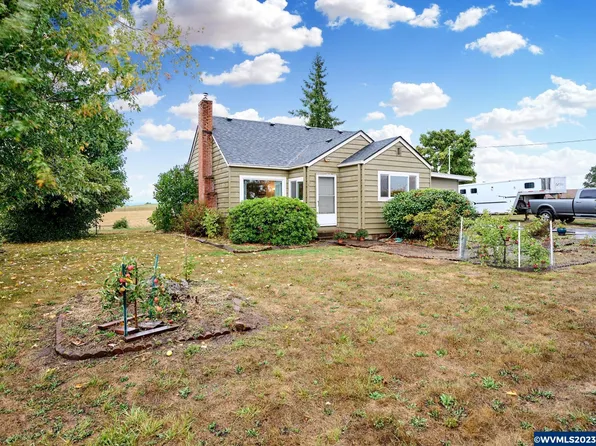 9495 Helmick Rd, Monmouth, OR 97361