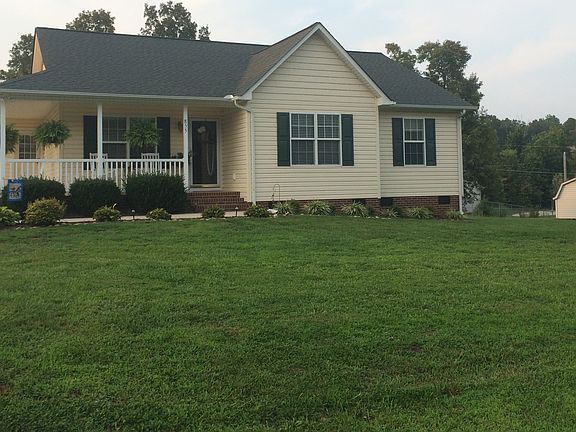 5th image of 855 Charter Oaks Dr