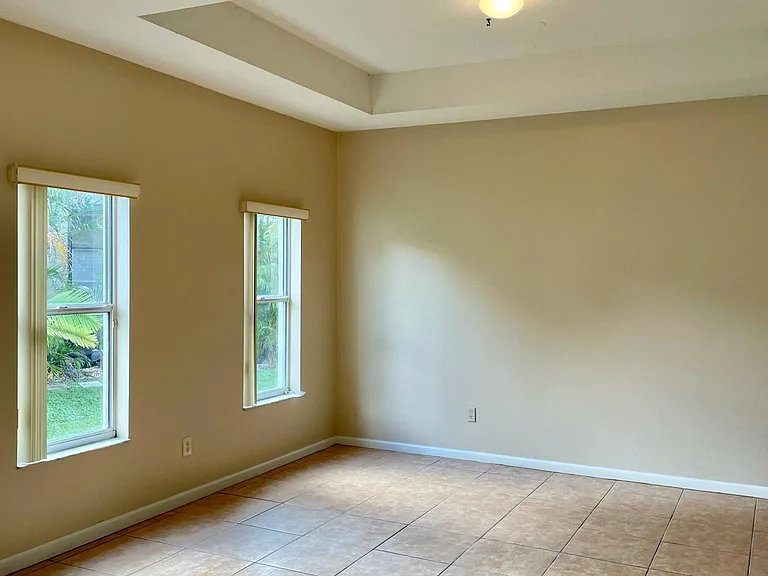 13676 Hawk Lake Dr — Photo 8