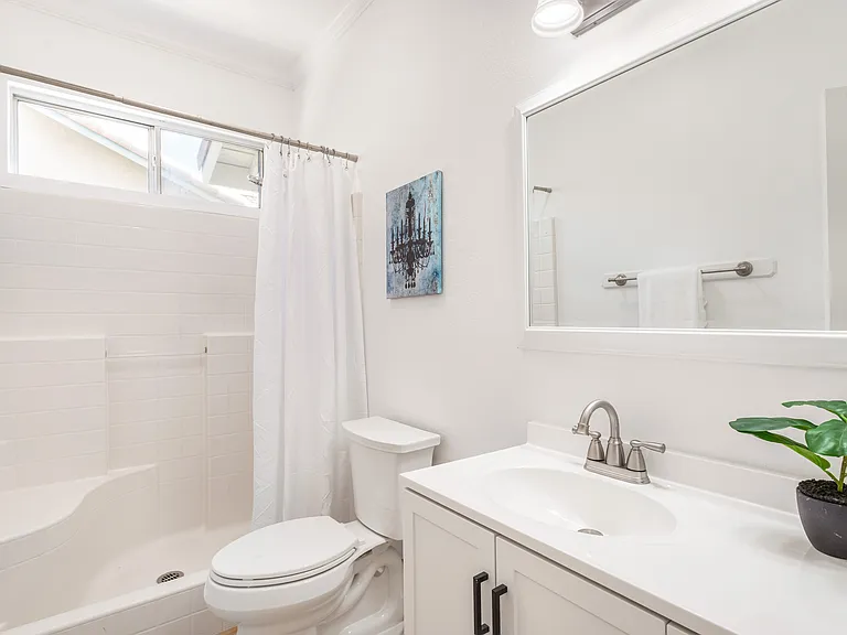 230 Del Mesa St — Photo 17