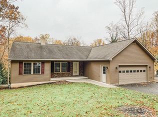 1240 Seglock Rd, Lititz, PA 17543