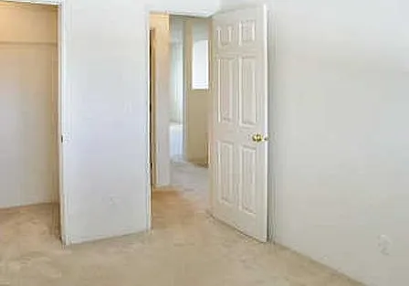 Copy of Knolls Bedroom1_06152021