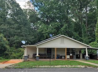 2225 Hillcrest Dr, Meridian, MS 39301