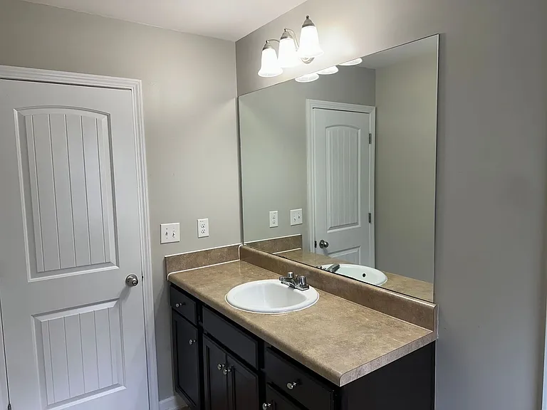 4680 Ravenwood Loop — Photo 8