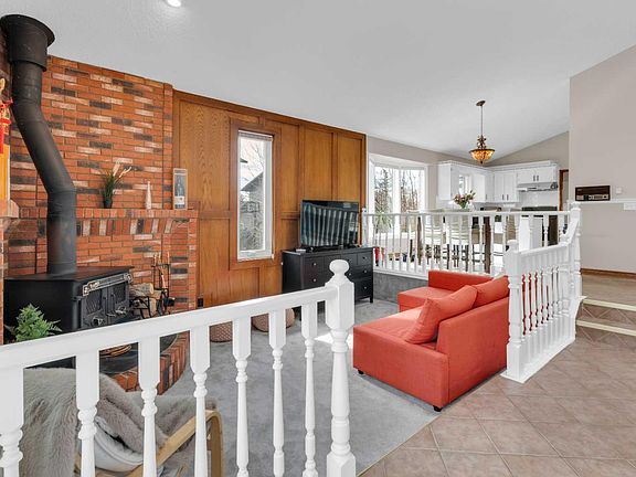 5th image of 111 Edforth Pl NW