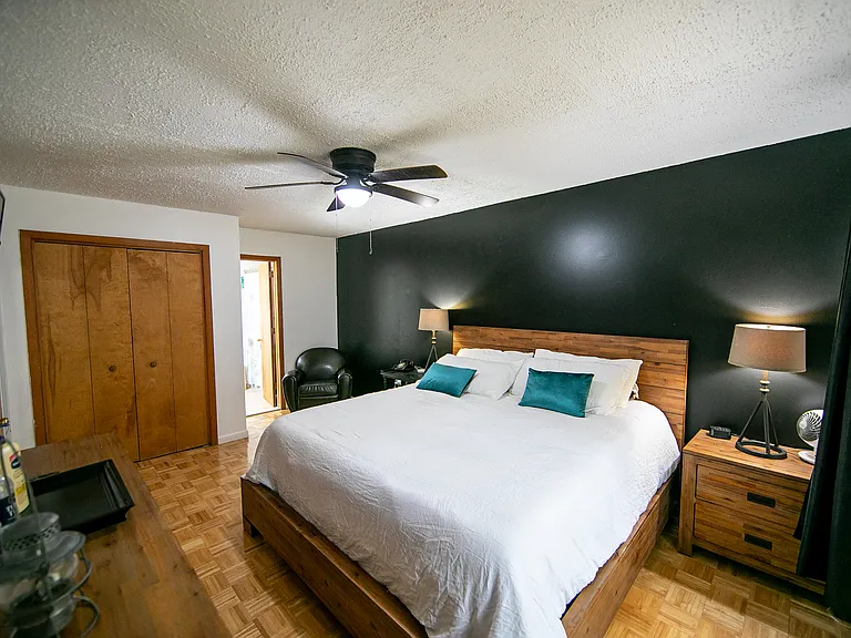 115 Sterling Cir — Photo 25