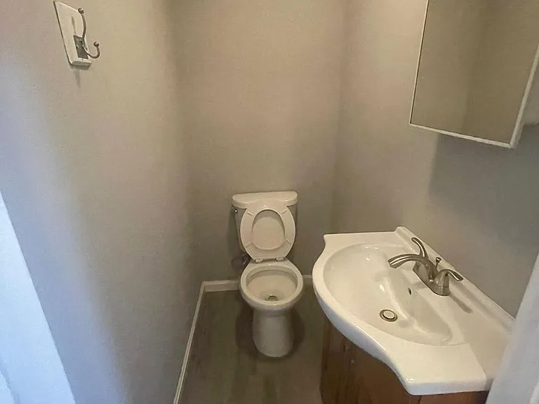 2651 Frederick Ave — Photo 8