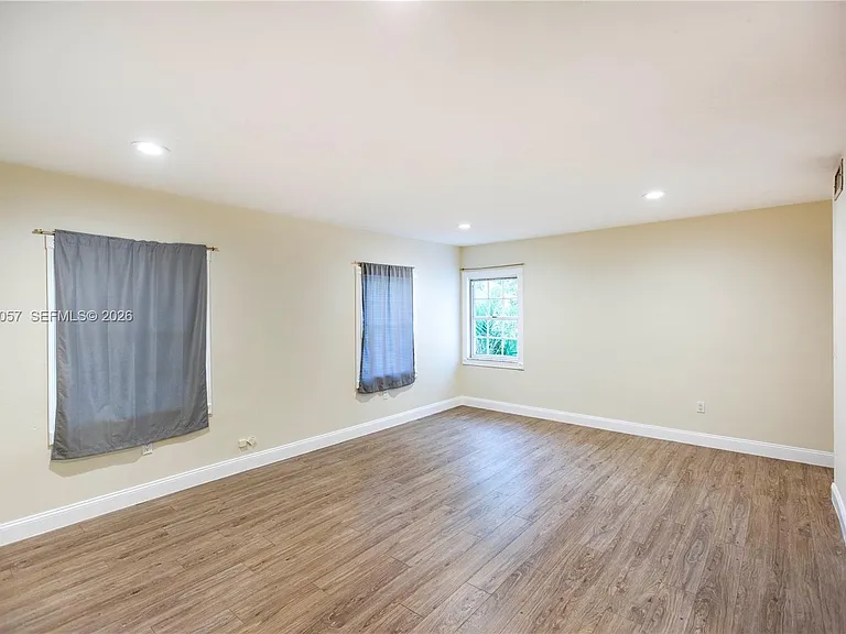 5451 SW 80th St — Photo 19