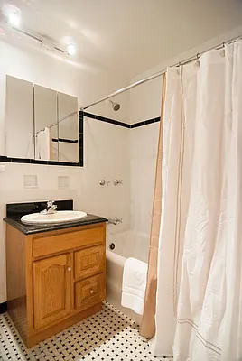 Rented by WAM Partners - William Moses Co. | media 52