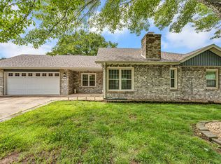 1211 S 17th Ave, Ozark, MO 65721