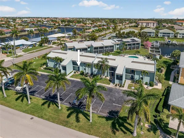 1461 Aqui Esta Dr Unit B-3, Punta Gorda, FL 33950