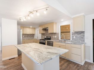 5696 S CALLE DE LA ROSA Drive, Hereford, AZ 85615