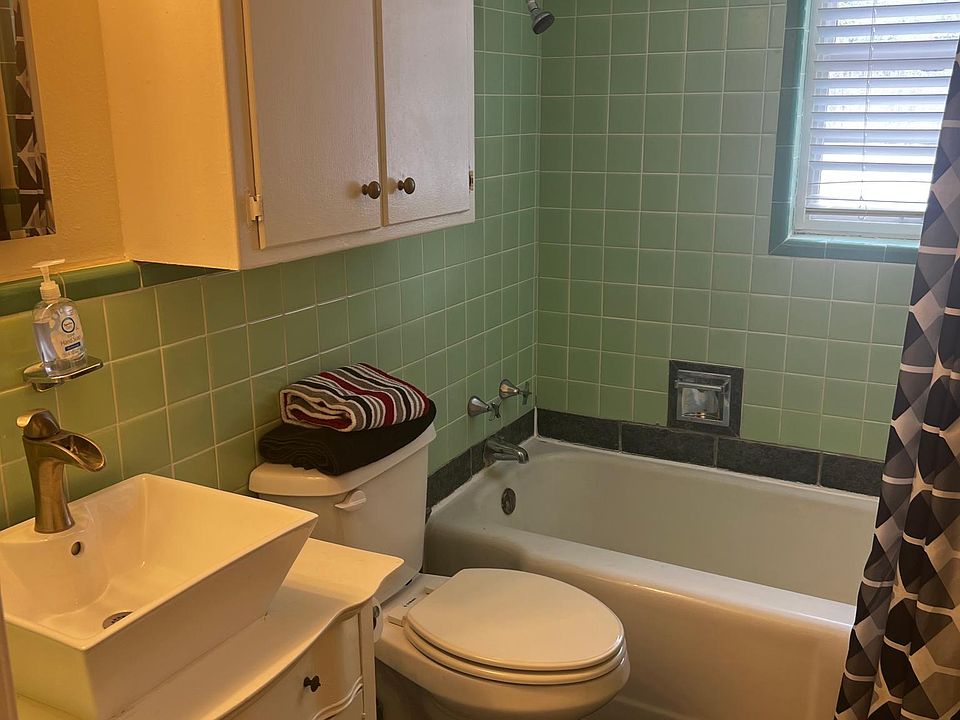 1st image of 2731 Forest Park Blvd