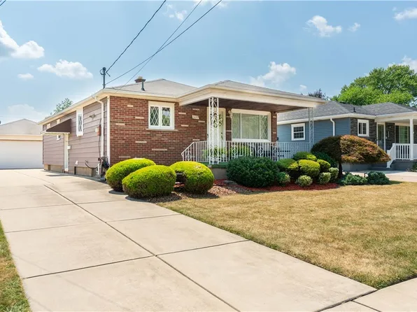 3229 Seneca Ave, Niagara Falls, NY 14305