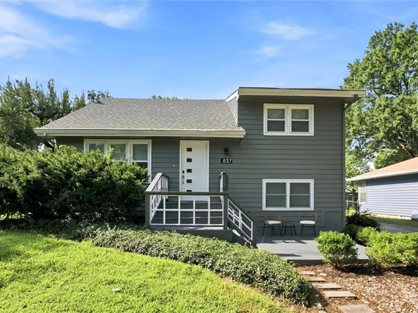 837 W 22nd St, Lawrence, KS 66046