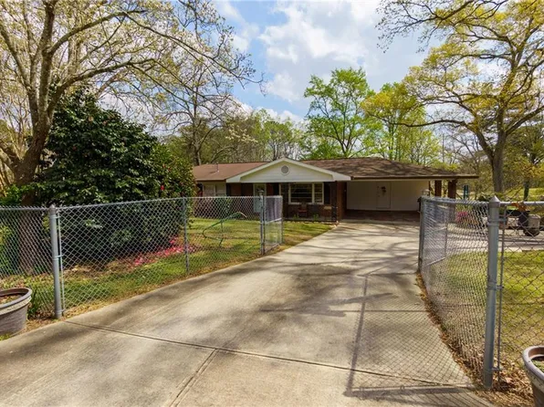 130 Stroud Dr SE, Mableton, GA 30126