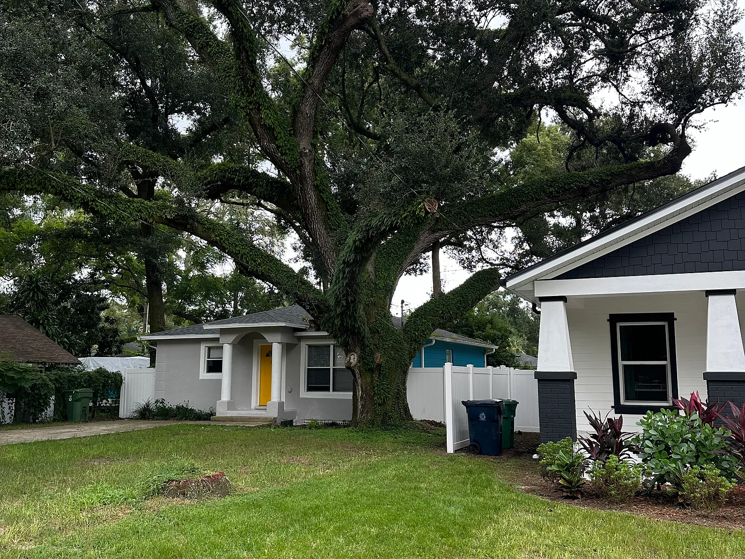 3 bed, 1300 sqft, $2,500 — Photo 3