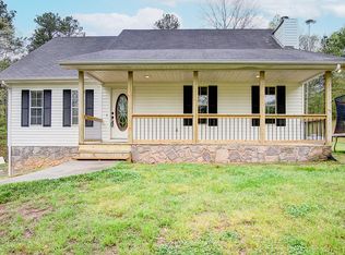 1325 Oakview Dr NE, Dalton, GA 30721