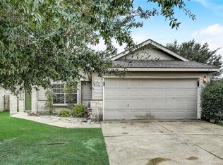 133 Bobbin Cv, Kyle, TX 78640