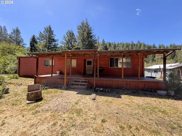 34953 Tiller Trail Hwy, Tiller, OR 97484