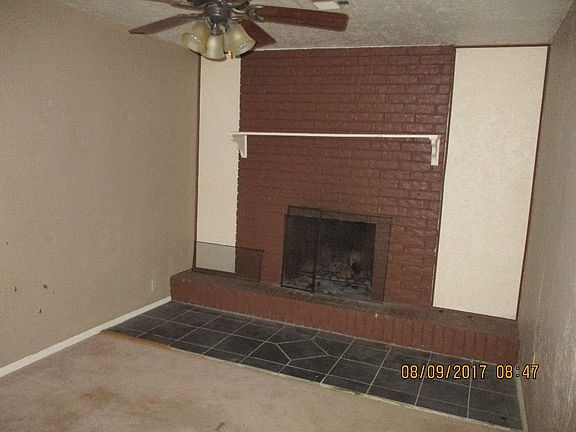 4th image of 2918 NW Bell Ave