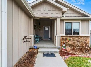 2006 Henry Dr, Wamego, KS 66547