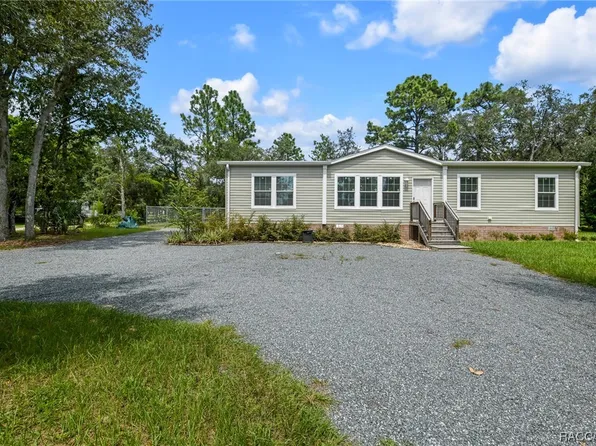 4261 W Glen St, Lecanto, FL 34461