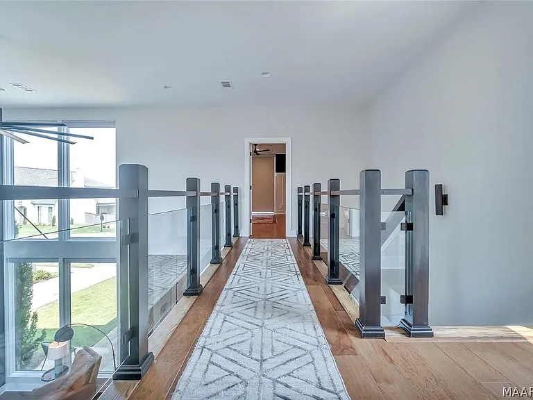 7132 Fain Park Dr — Photo 29