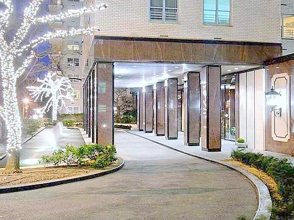 2nd image of 500 E 77th St APT 1402