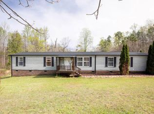 305 Whispering Oaks Dr, Lexington, NC 27292
