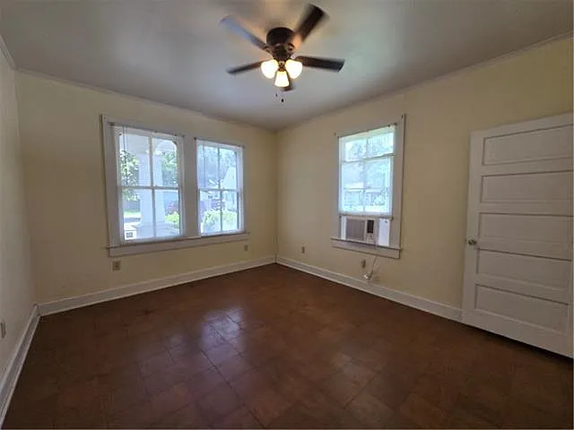349 Saint Charles St — Photo 15