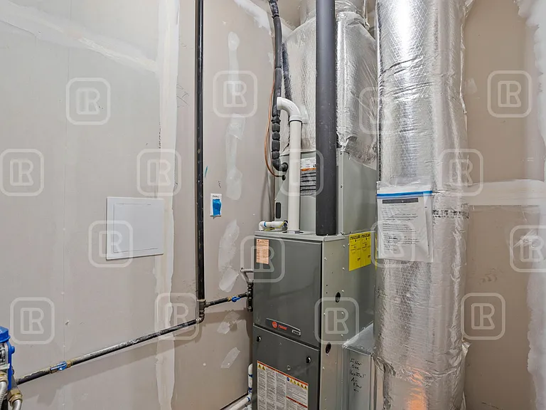 17020 E Knox Ln #1 — Photo 39