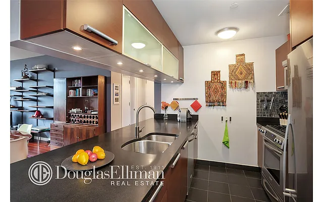 Rented by Douglas Elliman | media 25