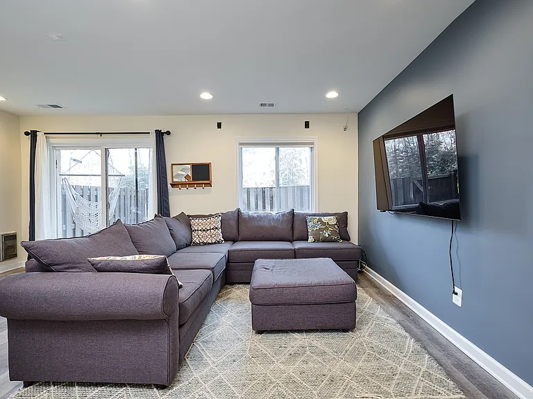2214 Cartwright Pl — Photo 18